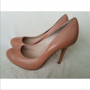 ❤️LK Bennett - Nude Pumps - Size 39.5